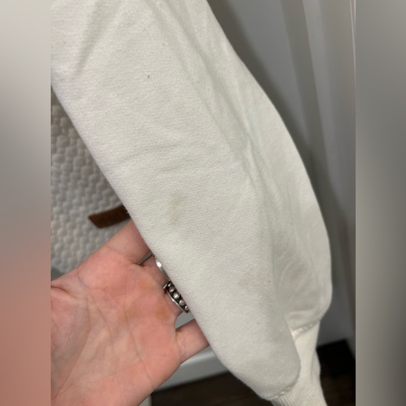 White Kentucky Pullover - Picture 4 of 4